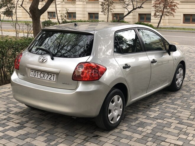 Toyota Auris 2007, 190,000 km - 1.4 l - Bakı