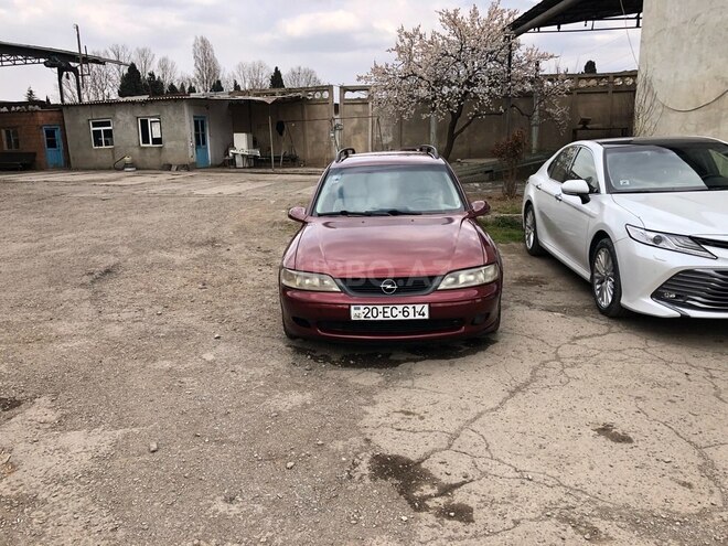 Opel Vectra 1999, 100,000 km - 1.8 l - Gəncə