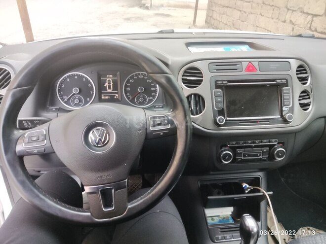 Volkswagen Tiguan 2011, 195,000 km - 2.0 l - Bakı