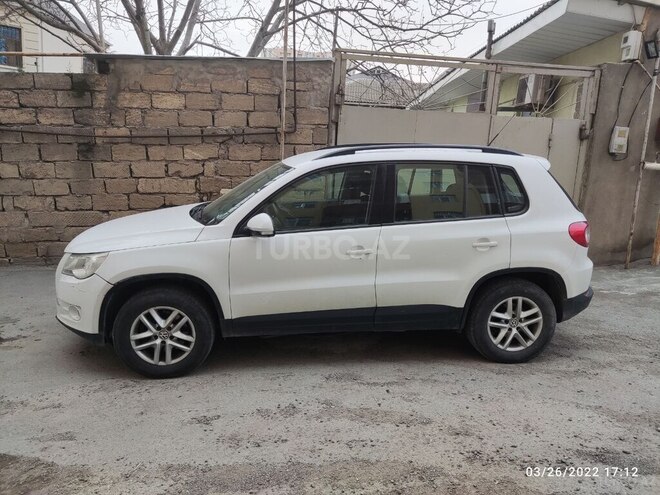 Volkswagen Tiguan 2011, 195,000 km - 2.0 l - Bakı