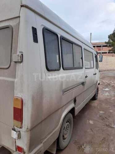 Mercedes 308 D 1994, 500,000 km - 2.3 l - Salyan