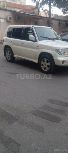 Mitsubishi Pajero io 2001, 358,000 km - 1.8 l - Bakı