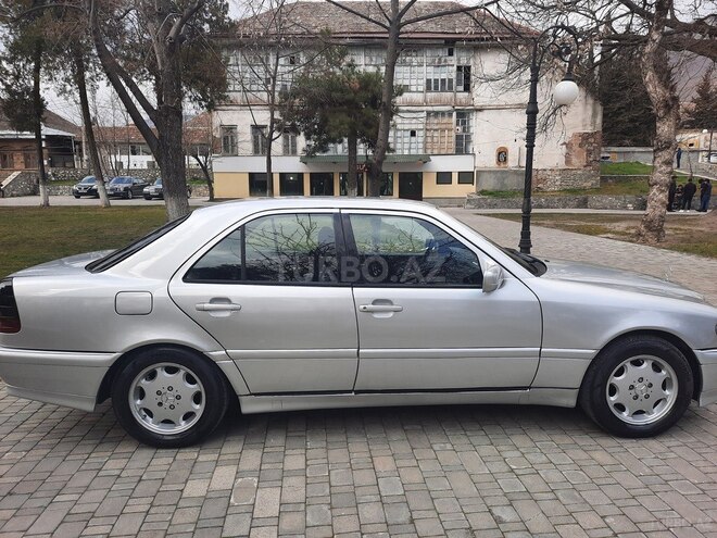 Mercedes C 180 1994, 280,000 km - 1.8 l - Şəki