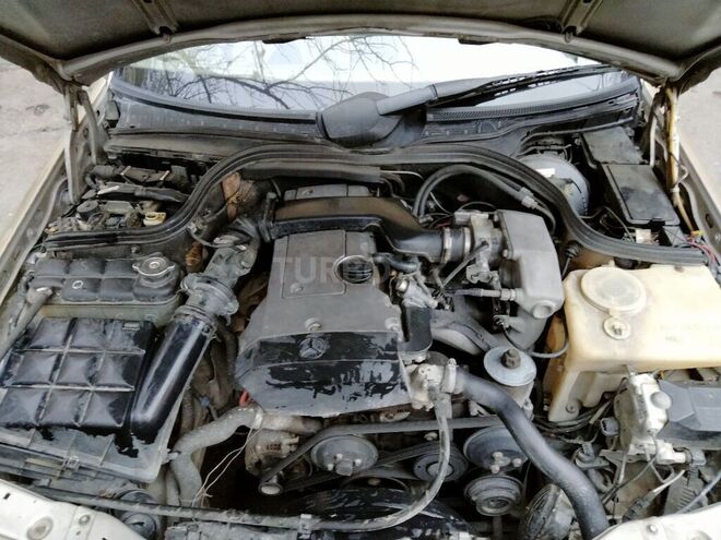 Mercedes C 220 1994, 627,443 km - 2.2 l - Bakı