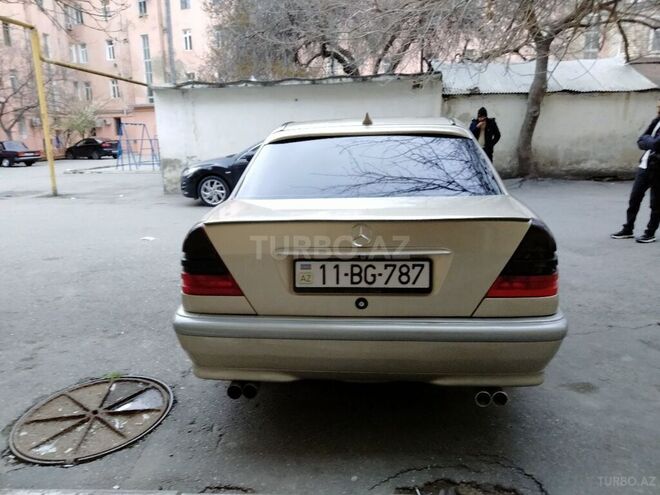 Mercedes C 220 1994, 627,443 km - 2.2 l - Bakı