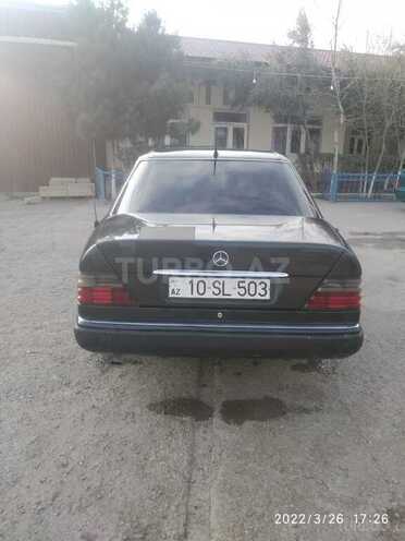 Mercedes E 200 1992, 860,921 km - 2.0 л - Şirvan