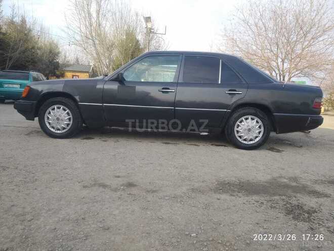 Mercedes E 200 1992, 860,921 km - 2.0 л - Şirvan
