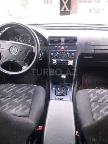 Mercedes C 180 1999, 282,800 km - 1.8 l - Bərdə