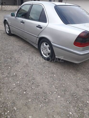Mercedes C 180 1999, 282,800 km - 1.8 l - Bərdə