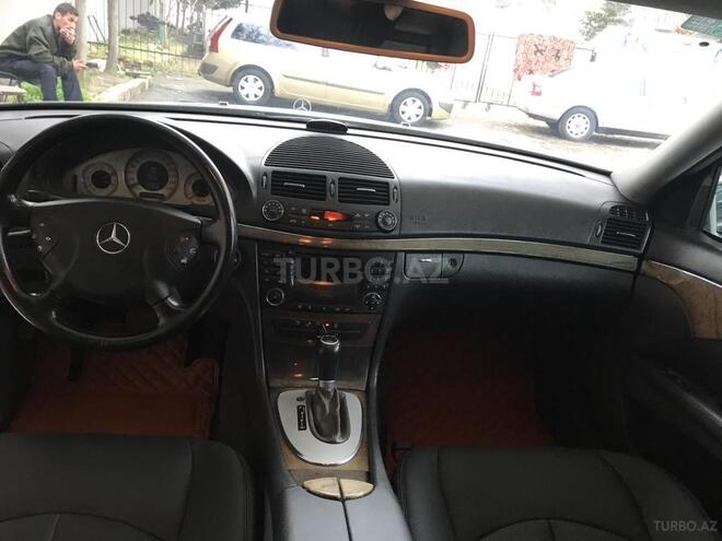 Mercedes E 270 2003, 310,000 km - 2.7 l - Bakı