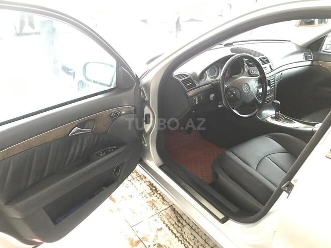 Mercedes E 270 2003, 310,000 km - 2.7 l - Bakı