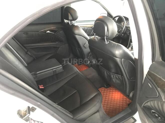 Mercedes E 270 2003, 310,000 km - 2.7 l - Bakı