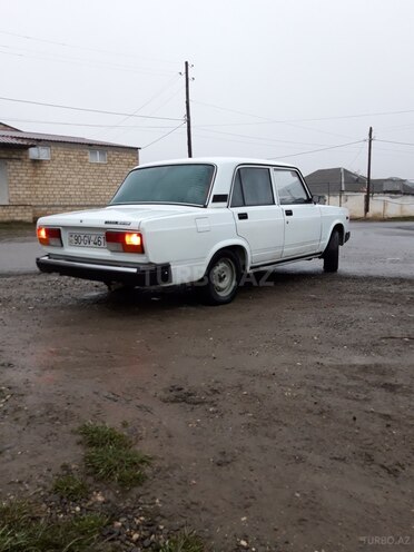 LADA (VAZ) 2107 2009, 45,000 km - 1.5 л - Quba