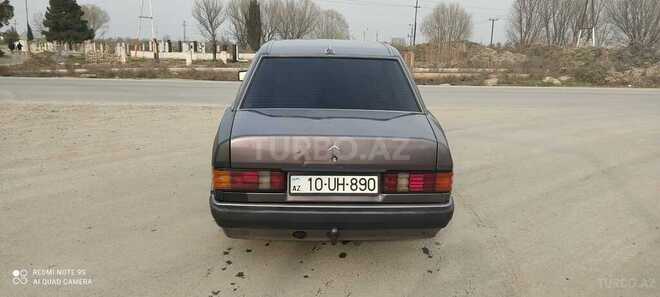 Mercedes 190 1992, 148,870 km - 2.0 l - Salyan