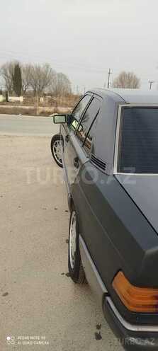 Mercedes 190 1992, 148,870 km - 2.0 l - Salyan
