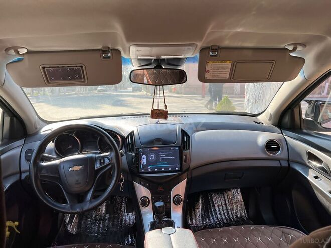Chevrolet Cruze 2012, 143,331 km - 1.6 l - Qazax
