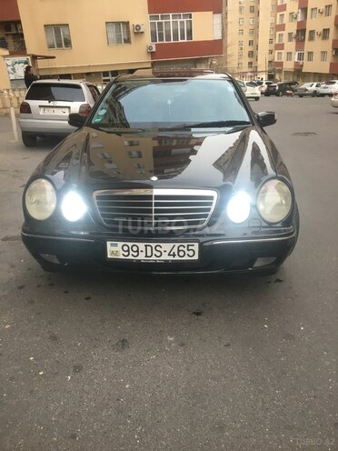 Mercedes E 220 2001, 358,000 km - 2.2 l - Bakı