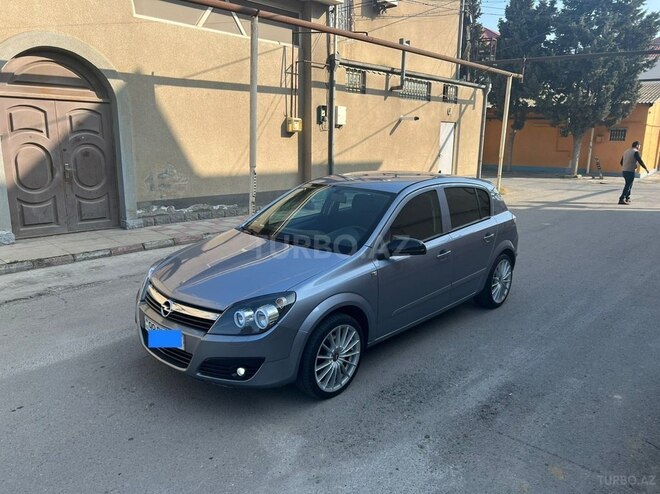 Opel Astra 2005, 240,000 km - 1.4 l - Bakı