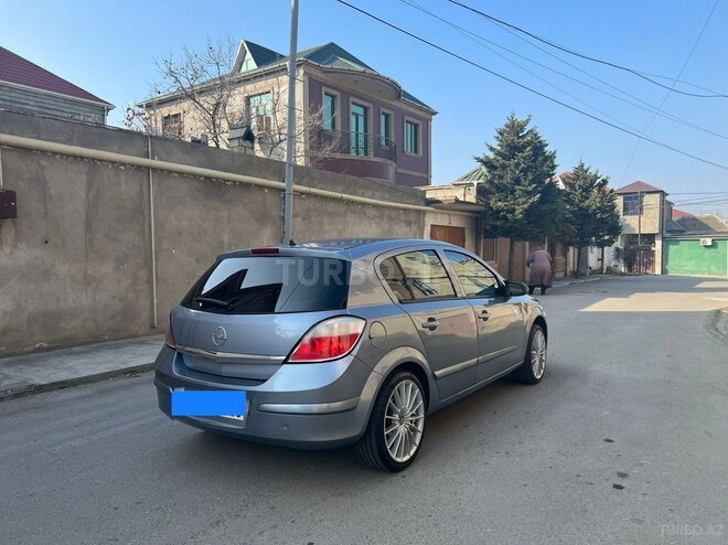 Opel Astra 2005, 240,000 km - 1.4 l - Bakı