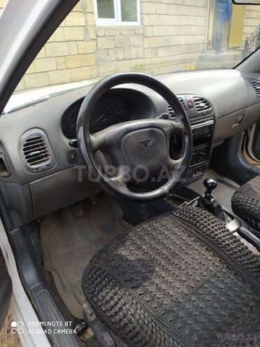 Daewoo Nubira 1998, 220,000 km - 1.6 л - Masallı