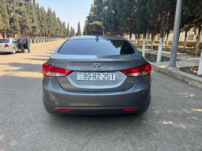 Hyundai Elantra 2013, 200,000 km - 1.8 l - Gəncə