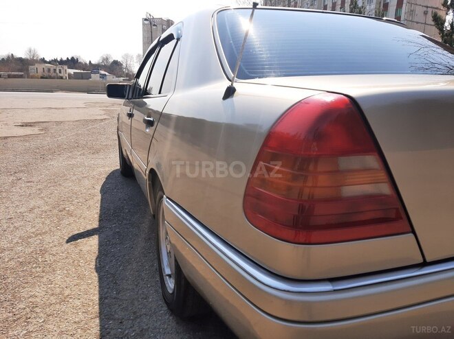 Mercedes C 280 1995, 270,000 km - 2.8 l - Gəncə