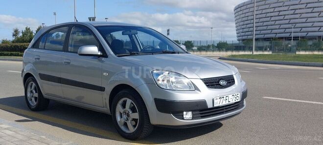 Kia Rio 2009, 202,000 km - 1.5 л - Bakı