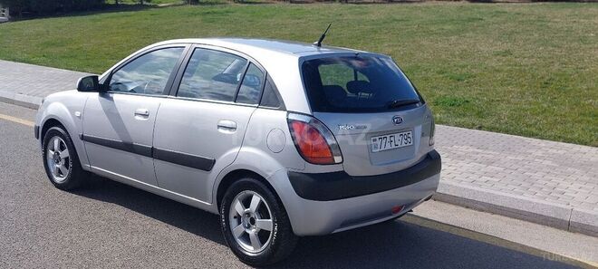 Kia Rio 2009, 202,000 km - 1.5 л - Bakı