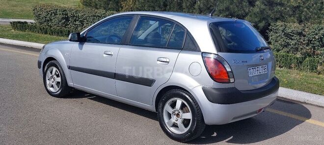 Kia Rio 2009, 202,000 km - 1.5 л - Bakı
