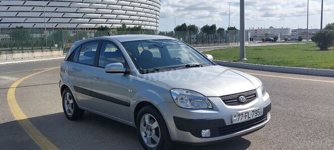 Kia Rio 2009, 202,000 km - 1.5 л - Bakı