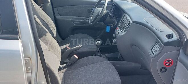 Kia Rio 2009, 202,000 km - 1.5 л - Bakı