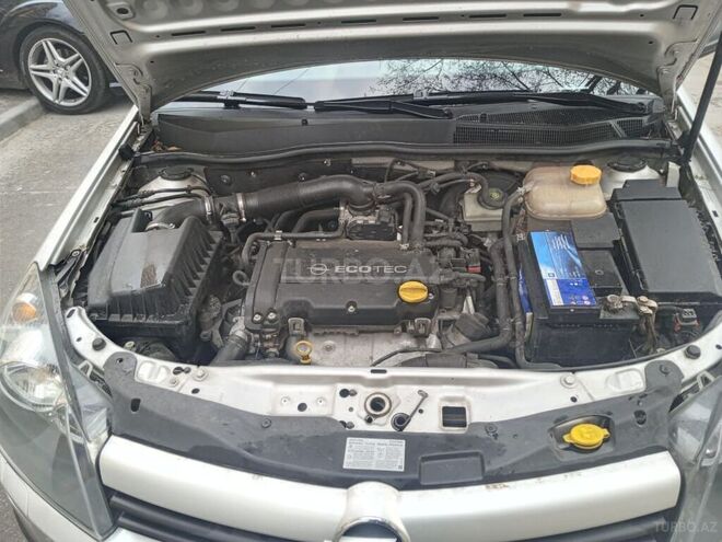 Opel Astra 2004, 154,000 km - 1.4 л - Bakı