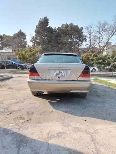 Mercedes C 230 1997, 339,000 km - 2.3 l - Bakı