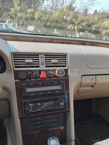 Mercedes C 230 1997, 339,000 km - 2.3 l - Bakı