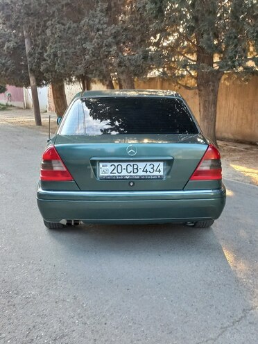 Mercedes C 220 1993, 500,000 km - 2.2 л - Sumqayıt