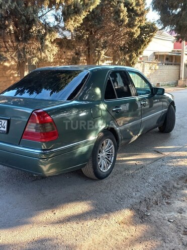 Mercedes C 220 1993, 500,000 km - 2.2 л - Sumqayıt