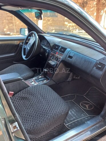 Mercedes C 220 1993, 500,000 km - 2.2 л - Sumqayıt