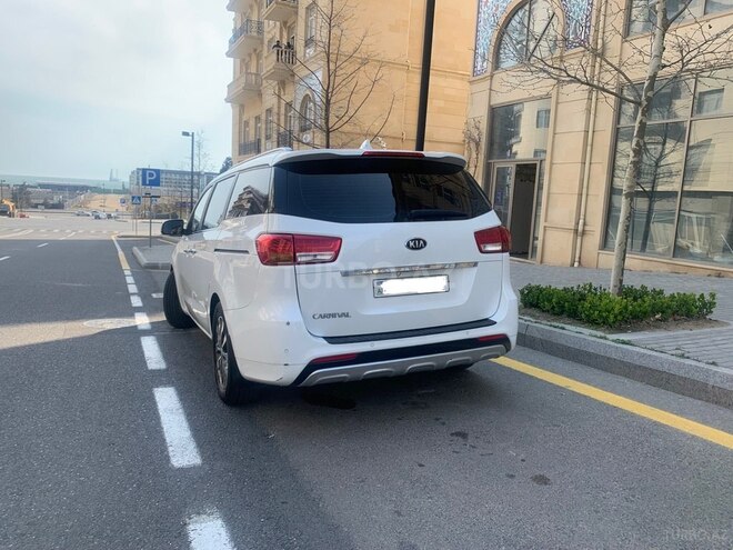 Kia Carnival 2016, 93,364 km - 2.2 l - Bakı