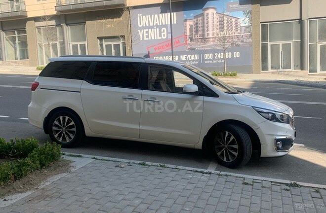 Kia Carnival 2016, 93,364 km - 2.2 l - Bakı
