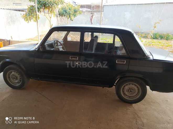 LADA (VAZ) 2107 2005, 200,000 km - 1.6 l - Samux