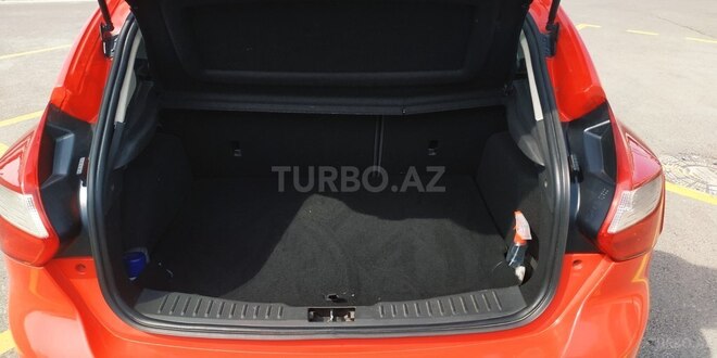 Ford Focus 2013, 180,000 km - 1.6 л - Bakı