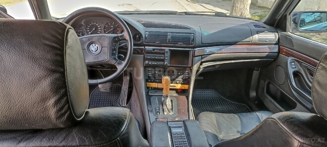 BMW 730 1996, 415,250 km - 3.0 l - Sumqayıt