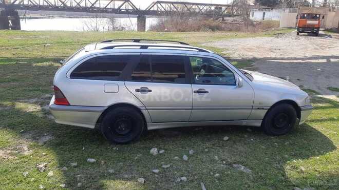 Mercedes C 220 1999, 500,000 km - 2.2 l - Zaqatala