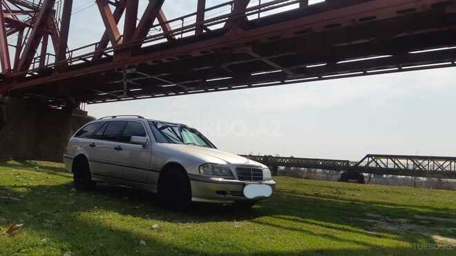 Mercedes C 220 1999, 500,000 km - 2.2 l - Zaqatala