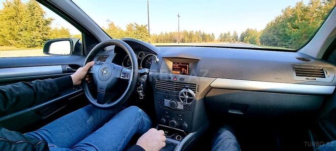 Opel Astra 2007, 170,000 km - 1.3 л - Ağdaş