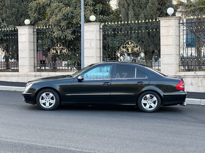 Mercedes E 240 2002, 390,000 km - 2.4 l - Bakı