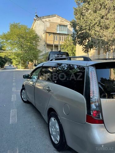 Mitsubishi Grandis 2003, 245,000 km - 2.4 л - Bakı
