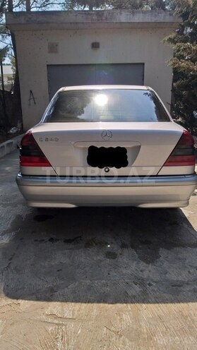 Mercedes C 240 1999, 200,000 km - 2.4 l - Bakı