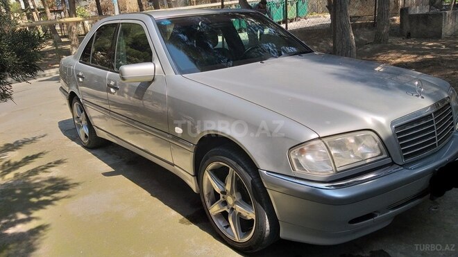 Mercedes C 240 1999, 200,000 km - 2.4 l - Bakı
