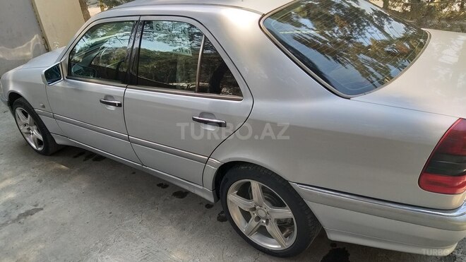 Mercedes C 240 1999, 200,000 km - 2.4 l - Bakı